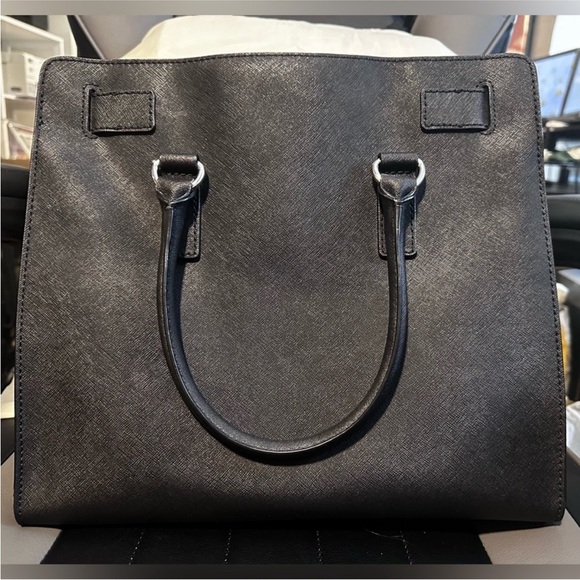 Michael Kors Hamilton Studded Extra Large Black Leather - Picture 2 of 5